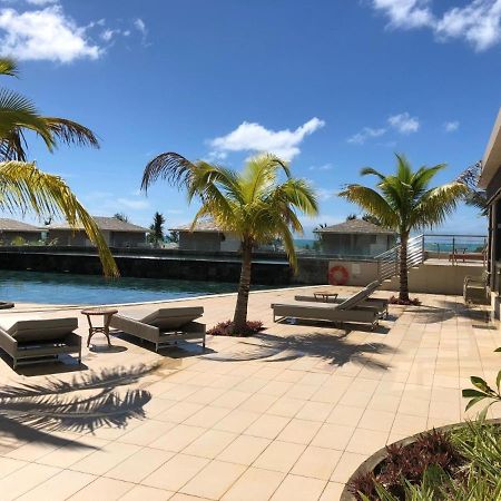 Apartment With A Sea View Roches Noires Esterno foto