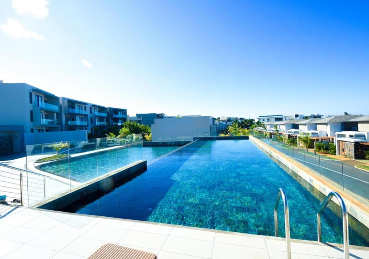 Apartment With A Sea View Roches Noires Esterno foto