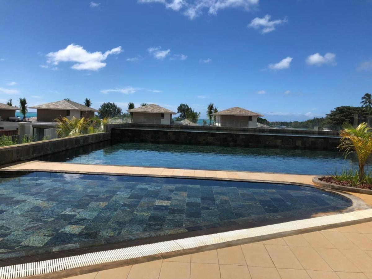 Apartment With A Sea View Roches Noires Esterno foto